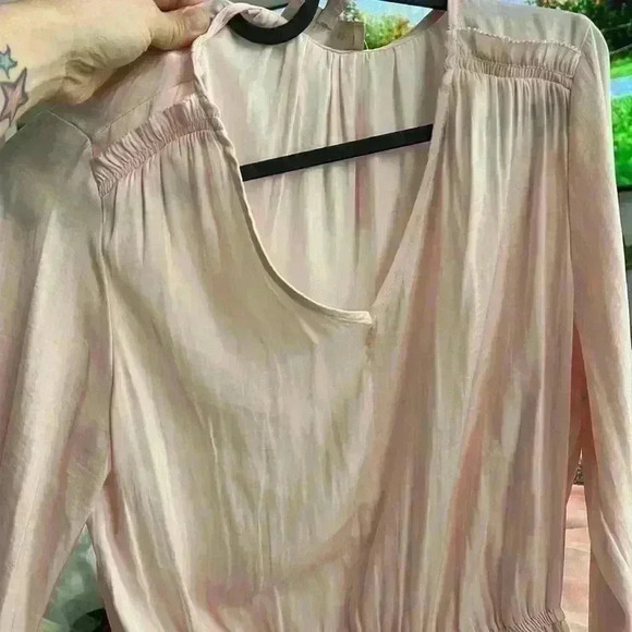 PHILOSOPHY- Pink Satin Smocked Blouse Sz Small New with tags - Picture 5 of 10